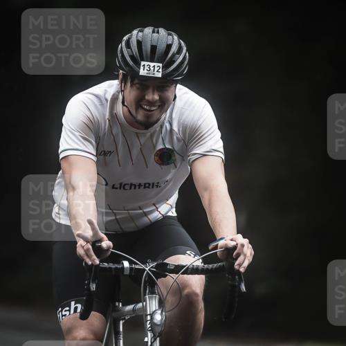 13.09.2026 - Stadtparktriathlon H.Heesch http://msf.ph/oto/10321312 13.09.2026 13:06:42 Radfahren 1244, 1312, 1344 meine-sportfotos.de
