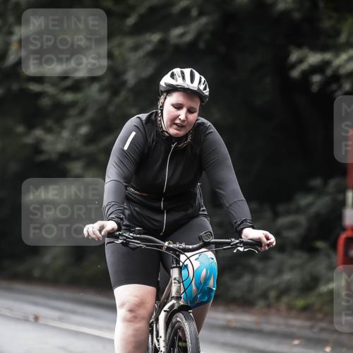 13.09.2026 - Stadtparktriathlon H.Heesch http://msf.ph/oto/10321340 13.09.2026 11:58:03 Radfahren 712, 732, 761, 765, 794, 847, 896, 1028 meine-sportfotos.de