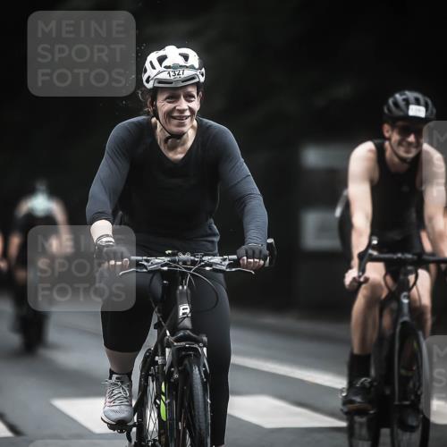 13.09.2026 - Stadtparktriathlon H.Heesch http://msf.ph/oto/10321372 13.09.2026 13:06:52 Radfahren 1244, 1270, 1277, 1281, 1327, 1353, 1391, 1406 meine-sportfotos.de