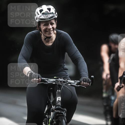 13.09.2026 - Stadtparktriathlon H.Heesch http://msf.ph/oto/10321398 13.09.2026 13:06:52 Radfahren 1244, 1270, 1277, 1281, 1327, 1353, 1391, 1406 meine-sportfotos.de