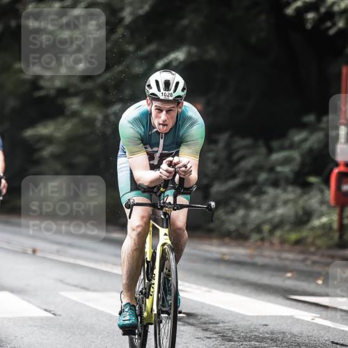 13.09.2026 - Stadtparktriathlon H.Heesch http://msf.ph/oto/10321452 13.09.2026 11:58:09 Radfahren 732, 750, 794, 847, 904, 906, 918, 920, 934, 963, 999, 1028 meine-sportfotos.de
