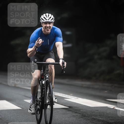 13.09.2026 - Stadtparktriathlon H.Heesch http://msf.ph/oto/10321477 13.09.2026 13:06:56 Radfahren 1270, 1277, 1281, 1327, 1353, 1391, 1406, 1421 meine-sportfotos.de