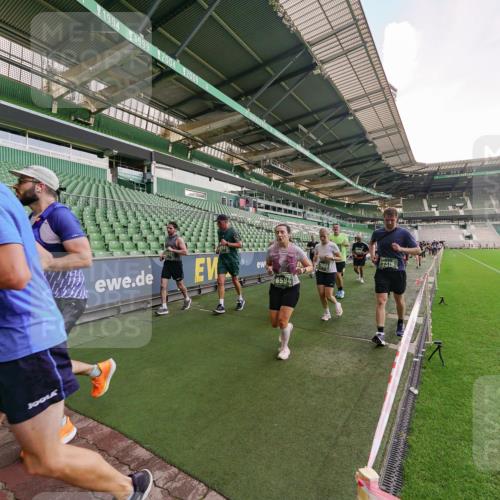 13.09.2026 - 21. swb-Marathon Bremen Michael Burmester http://msf.ph/oto/10321482 13.09.2026 13:21:43 Laufen im Stadion 128, 258, 343, 351, 423, 441, 601, 620, 704, 782, 851, 1060, 1094, 1158, 1177, 1316, 1344, 1417, 1439, 1446, 1518, 1657, 1669, 1676, 1697, 1729, 1808, 1846, 1883, 2010, 2064, 2139, 2201, 2258, 2278, 2290, 2349, 2394, 2395, 2414, 2417, 2437, 2501, 2519, 2551, 2588, 2619, 2632, 2652, 2660, 2685, 2711, 2736, 2793, 2828, 2886, 2954, 2964, 2995, 3004, 3010, 3017, 3018, 3022, 3034, 3035, 3036, 3037, 3070, 3074, 3102, 3139, 3144, 3225, 3351, 3682, 3784, 4020, 1506 meine-sportfotos.de