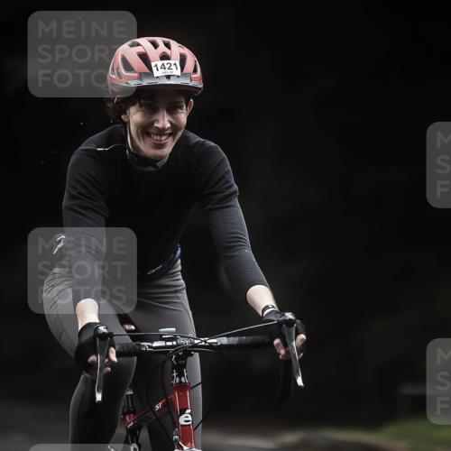 13.09.2026 - Stadtparktriathlon H.Heesch http://msf.ph/oto/10321571 13.09.2026 13:06:59 Radfahren 1270, 1277, 1281, 1353, 1360, 1421 meine-sportfotos.de