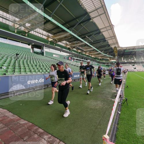 13.09.2026 - 21. swb-Marathon Bremen Michael Burmester http://msf.ph/oto/10321575 13.09.2026 13:21:54 Laufen im Stadion 128, 160, 211, 258, 343, 351, 423, 441, 571, 601, 620, 704, 782, 851, 1060, 1094, 1157, 1158, 1177, 1259, 1316, 1344, 1417, 1439, 1518, 1657, 1669, 1676, 1729, 1808, 1846, 1883, 2139, 2201, 2258, 2278, 2290, 2394, 2395, 2414, 2417, 2437, 2504, 2519, 2551, 2588, 2619, 2632, 2652, 2660, 2685, 2711, 2736, 2793, 2828, 2886, 2954, 2964, 2995, 3004, 3010, 3022, 3034, 3070, 3074, 3102, 3144, 3225, 3351, 3682, 3784, 4020, 4431, 4584, 1506 meine-sportfotos.de