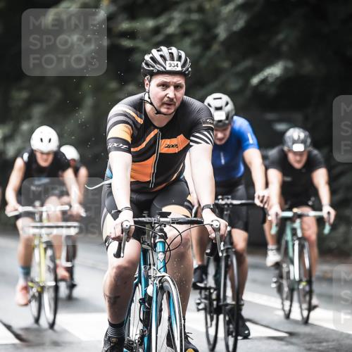 13.09.2026 - Stadtparktriathlon H.Heesch http://msf.ph/oto/10321580 13.09.2026 11:58:14 Radfahren 738, 750, 847, 904, 906, 918, 920, 922, 934, 963, 999, 1028 meine-sportfotos.de