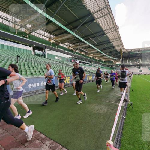 13.09.2026 - 21. swb-Marathon Bremen Michael Burmester http://msf.ph/oto/10321583 13.09.2026 13:21:54 Laufen im Stadion 128, 160, 211, 258, 343, 351, 423, 441, 571, 601, 620, 704, 782, 851, 1060, 1094, 1157, 1158, 1177, 1259, 1316, 1344, 1417, 1439, 1518, 1657, 1669, 1676, 1729, 1808, 1846, 1883, 2139, 2201, 2258, 2278, 2290, 2394, 2395, 2414, 2417, 2437, 2504, 2519, 2551, 2588, 2619, 2632, 2652, 2660, 2685, 2711, 2736, 2793, 2828, 2886, 2954, 2964, 2995, 3004, 3010, 3022, 3034, 3070, 3074, 3102, 3144, 3225, 3351, 3682, 3784, 4020, 4431, 4584, 1506 meine-sportfotos.de