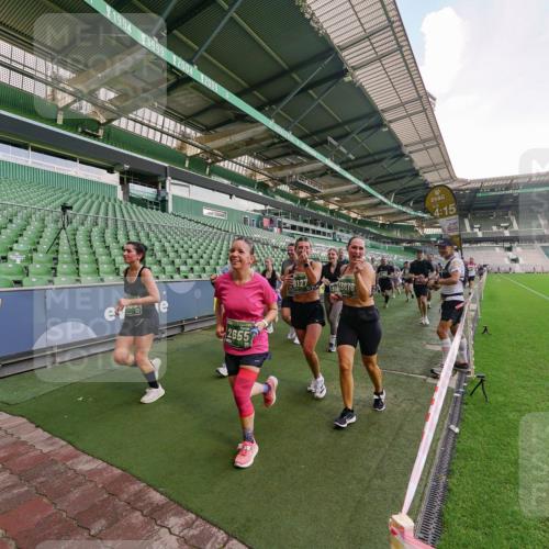 13.09.2026 - 21. swb-Marathon Bremen Michael Burmester http://msf.ph/oto/10321610 13.09.2026 13:21:58 Laufen im Stadion 128, 160, 211, 258, 343, 351, 423, 441, 571, 601, 620, 704, 782, 851, 1060, 1094, 1157, 1158, 1177, 1259, 1316, 1344, 1417, 1439, 1518, 1657, 1669, 1676, 1729, 1808, 1846, 1883, 2139, 2201, 2258, 2278, 2290, 2394, 2395, 2414, 2417, 2437, 2504, 2519, 2551, 2588, 2619, 2632, 2652, 2660, 2685, 2711, 2736, 2793, 2828, 2886, 2954, 2964, 2995, 3004, 3010, 3022, 3034, 3070, 3074, 3102, 3144, 3225, 3351, 3682, 3784, 4020, 4431, 4584, 1506 meine-sportfotos.de