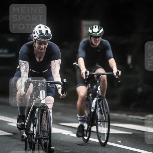 13.09.2026 - Stadtparktriathlon H.Heesch http://msf.ph/oto/10321619 13.09.2026 13:07:09 Radfahren 1146, 1263, 1300, 1317, 1360, 1381, 1414 meine-sportfotos.de