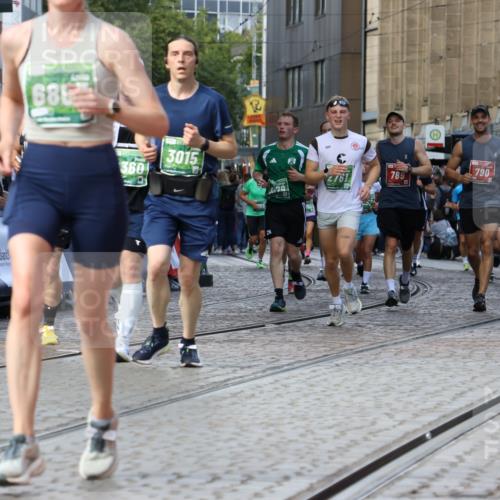 13.09.2026 - 21. swb-Marathon Bremen Strokosch-Dieckow http://msf.ph/oto/10321645 13.09.2026 13:24:47 Ziel 789, 790, 1250, 1582, 2295, 3375, 3524, 3994, 4000, 4559, 5572, 5668, 5669, 5929, 5953, 6080, 7156, 7568, 8310, 8415, 8636, 8784, 8881, 9264, 9573, 9676, 10069, 10071, 10097, 972, 1264, 2761, 3015, 4113, 4507, 4973, 6079, 6360, 6544, 6807, 6943, 7409, 7854, 8853, 9152 meine-sportfotos.de