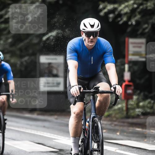 13.09.2026 - Stadtparktriathlon H.Heesch http://msf.ph/oto/10321709 13.09.2026 11:58:21 Radfahren 738, 750, 853, 904, 918, 920, 922, 974, 1049 meine-sportfotos.de