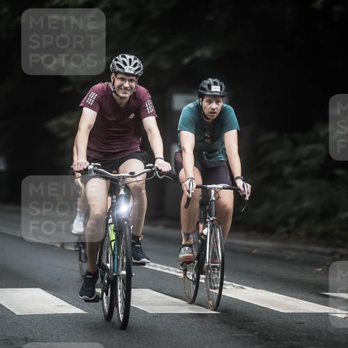 13.09.2026 - Stadtparktriathlon H.Heesch http://msf.ph/oto/10321712 13.09.2026 13:07:21 Radfahren 1115, 1203, 1219, 1247, 1252, 1267, 1302, 1383 meine-sportfotos.de