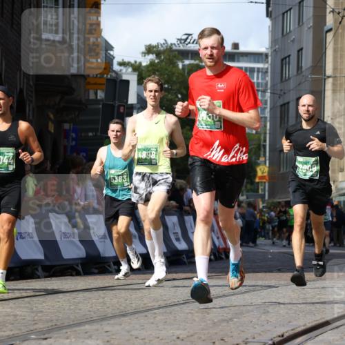 13.09.2026 - 21. swb-Marathon Bremen Strokosch-Dieckow http://msf.ph/oto/10321751 13.09.2026 13:09:06 Ziel 715, 3110, 3276, 3330, 4033, 5377, 5517, 5696, 6842, 6906, 7064, 7121, 8555, 9240, 9411, 9702, 9867, 9906, 9911, 1241, 2291, 2909, 3197, 4895, 4898, 5383, 8759, 8830, 9866, 9904, 10044 meine-sportfotos.de