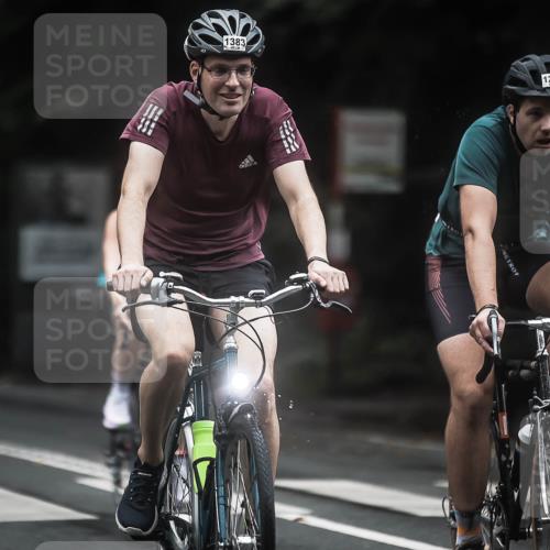 13.09.2026 - Stadtparktriathlon H.Heesch http://msf.ph/oto/10321754 13.09.2026 13:07:22 Radfahren 1115, 1203, 1219, 1247, 1252, 1267, 1302, 1383 meine-sportfotos.de