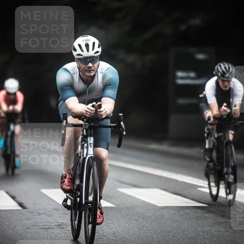 13.09.2026 - Stadtparktriathlon H.Heesch http://msf.ph/oto/10321770 13.09.2026 13:07:25 Radfahren 1203, 1219, 1233, 1247, 1252, 1267, 1302, 1383 meine-sportfotos.de