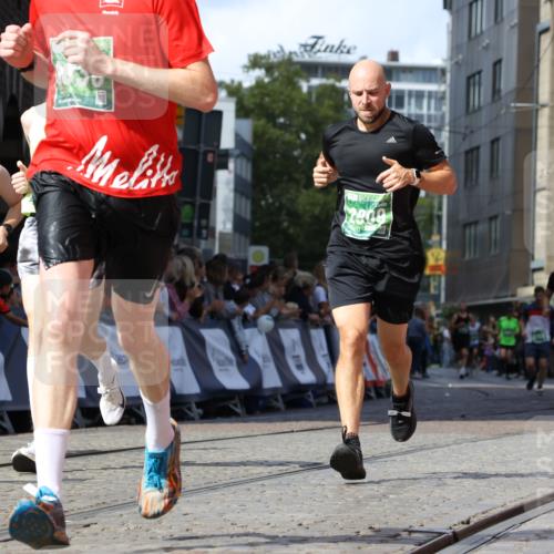 13.09.2026 - 21. swb-Marathon Bremen Strokosch-Dieckow http://msf.ph/oto/10321797 13.09.2026 13:09:07 Ziel 715, 3110, 3276, 3330, 4033, 5377, 5517, 5696, 6842, 6906, 7064, 7121, 8555, 9240, 9411, 9702, 9867, 9906, 9911, 1034, 1241, 2909, 3197, 4895, 4898, 5383, 8759, 9866, 9904, 10044 meine-sportfotos.de