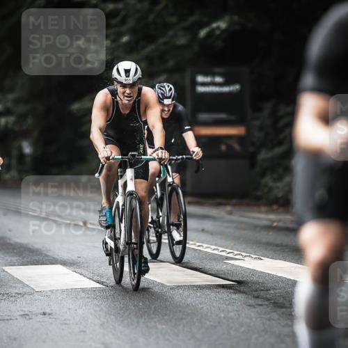13.09.2026 - Stadtparktriathlon H.Heesch http://msf.ph/oto/10321826 13.09.2026 11:58:32 Radfahren 802, 877, 888, 951, 970, 974, 1037, 1051 meine-sportfotos.de