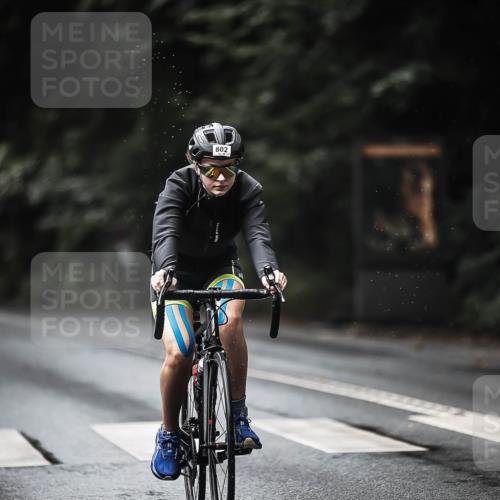 13.09.2026 - Stadtparktriathlon H.Heesch http://msf.ph/oto/10321852 13.09.2026 11:58:33 Radfahren 802, 877, 888, 951, 970, 974, 1037, 1051 meine-sportfotos.de