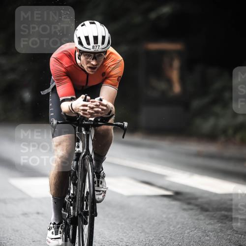 13.09.2026 - Stadtparktriathlon H.Heesch http://msf.ph/oto/10321918 13.09.2026 11:58:36 Radfahren 802, 877, 888, 894, 951, 970, 1051 meine-sportfotos.de