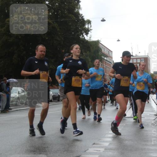 13.09.2026 - Kiel Lauf Markus Tischler http://msf.ph/oto/10321934 13.09.2026 10:56:01 Fleethörn 3325, 1858, 3326, 5605, 3333 meine-sportfotos.de