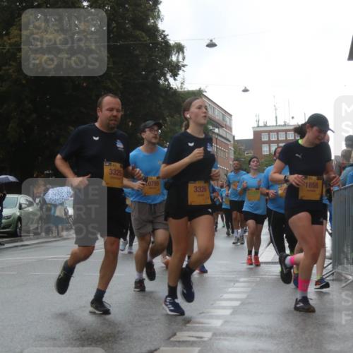 13.09.2026 - Kiel Lauf Markus Tischler http://msf.ph/oto/10321935 13.09.2026 10:56:01 Fleethörn 3325, 3326, 1858 meine-sportfotos.de