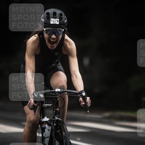 13.09.2026 - Stadtparktriathlon H.Heesch http://msf.ph/oto/10321951 13.09.2026 13:07:37 Radfahren 1233, 1264, 1341, 1379 meine-sportfotos.de