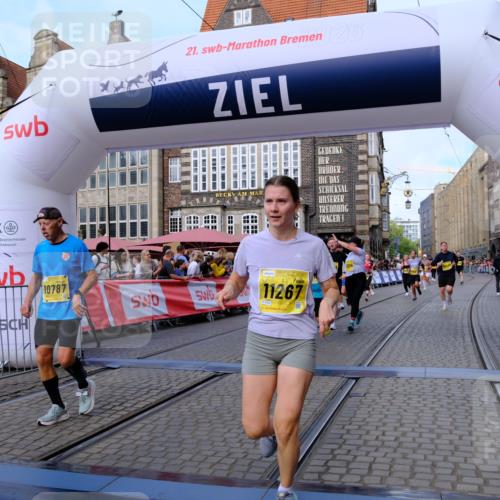 13.09.2026 - 21. swb-Marathon Bremen Tim E. http://msf.ph/oto/10321986 13.09.2026 10:59:14 Ziel 10254, 10383, 10427, 10477, 10485, 10787, 10794, 10832, 10843, 10948, 11034, 11267, 11278, 11602, 12015, 12127, 12130, 12131, 12176, 12271, 12297, 12414 meine-sportfotos.de