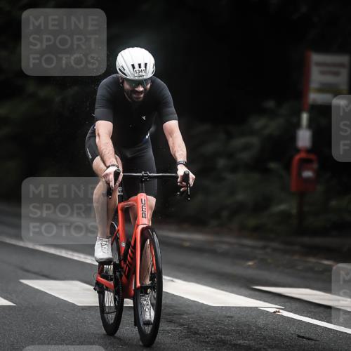 13.09.2026 - Stadtparktriathlon H.Heesch http://msf.ph/oto/10321993 13.09.2026 13:07:40 Radfahren 1194, 1264, 1292, 1310, 1341, 1379, 1423 meine-sportfotos.de