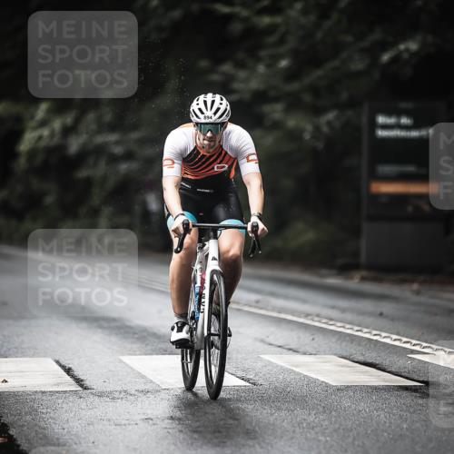 13.09.2026 - Stadtparktriathlon H.Heesch http://msf.ph/oto/10321998 13.09.2026 11:58:40 Radfahren 864, 877, 888, 894 meine-sportfotos.de