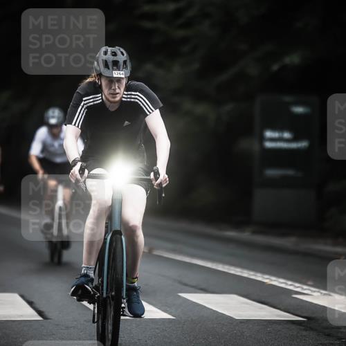13.09.2026 - Stadtparktriathlon H.Heesch http://msf.ph/oto/10322010 13.09.2026 13:07:42 Radfahren 1194, 1249, 1264, 1292, 1310, 1341, 1379, 1423 meine-sportfotos.de