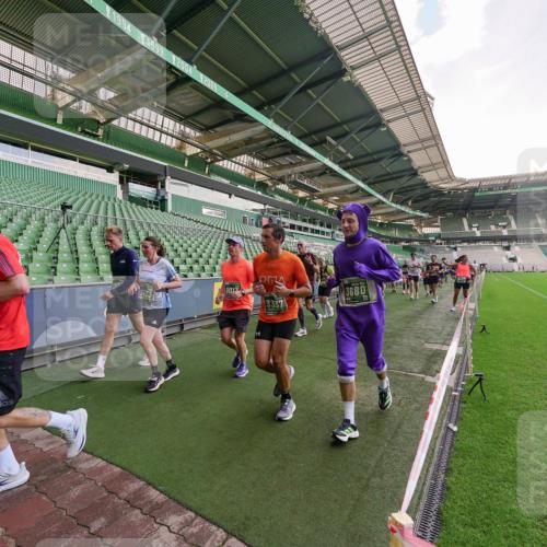 13.09.2026 - 21. swb-Marathon Bremen Michael Burmester http://msf.ph/oto/10322078 13.09.2026 13:22:52 Laufen im Stadion 128, 160, 211, 258, 343, 351, 434, 441, 533, 571, 601, 609, 708, 851, 892, 1060, 1094, 1157, 1178, 1259, 1331, 1344, 1417, 1518, 1657, 1669, 1691, 1729, 1746, 1788, 1883, 2213, 2290, 2433, 2475, 2504, 2526, 2619, 2632, 2652, 2660, 2685, 2711, 2828, 2936, 2964, 2968, 2995, 3022, 3034, 3225, 3252, 3282, 3292, 3347, 3351, 3395, 3423, 3447, 3505, 3530, 3559, 3682, 3727, 3770, 3784, 3819, 4020, 4054, 4231, 4406, 4407, 4431, 4466, 4467, 4584, 1506 meine-sportfotos.de