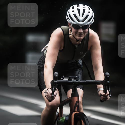 13.09.2026 - Stadtparktriathlon H.Heesch http://msf.ph/oto/10322096 13.09.2026 13:07:47 Radfahren 1194, 1221, 1249, 1264, 1292, 1310, 1423, 1428 meine-sportfotos.de
