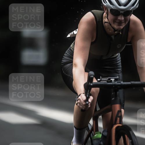 13.09.2026 - Stadtparktriathlon H.Heesch http://msf.ph/oto/10322099 13.09.2026 13:07:47 Radfahren 1194, 1221, 1249, 1264, 1292, 1310, 1423, 1428 meine-sportfotos.de