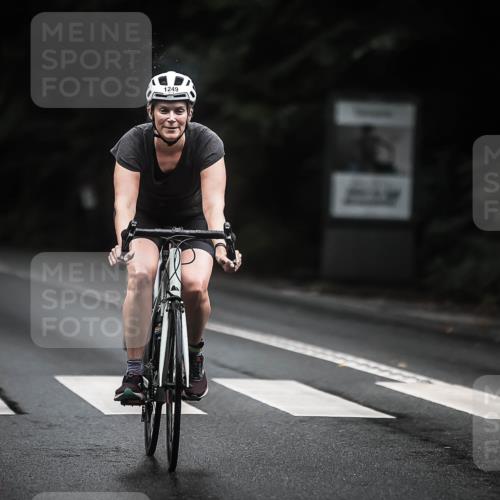 13.09.2026 - Stadtparktriathlon H.Heesch http://msf.ph/oto/10322105 13.09.2026 13:07:48 Radfahren 1194, 1221, 1249, 1264, 1292, 1310, 1423, 1428 meine-sportfotos.de