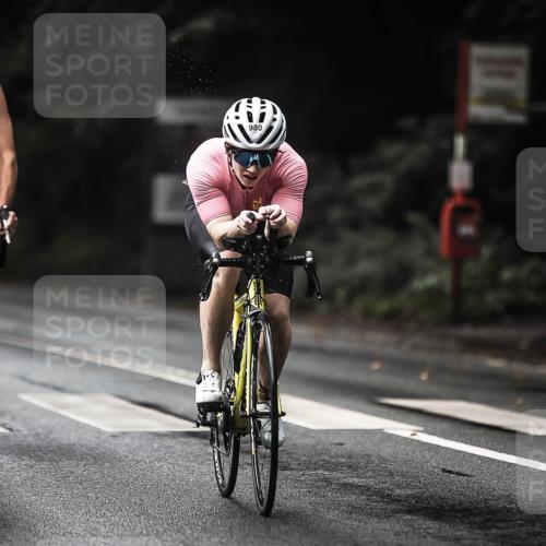 13.09.2026 - Stadtparktriathlon H.Heesch http://msf.ph/oto/10322108 13.09.2026 11:58:49 Radfahren 823, 864, 886, 980 meine-sportfotos.de