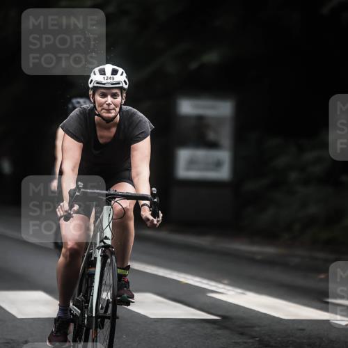13.09.2026 - Stadtparktriathlon H.Heesch http://msf.ph/oto/10322114 13.09.2026 13:07:49 Radfahren 1194, 1221, 1249, 1292, 1310, 1400, 1423, 1428 meine-sportfotos.de