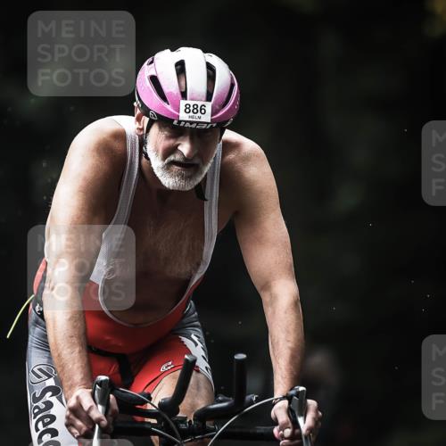 13.09.2026 - Stadtparktriathlon H.Heesch http://msf.ph/oto/10322140 13.09.2026 11:58:50 Radfahren 823, 864, 886, 980 meine-sportfotos.de