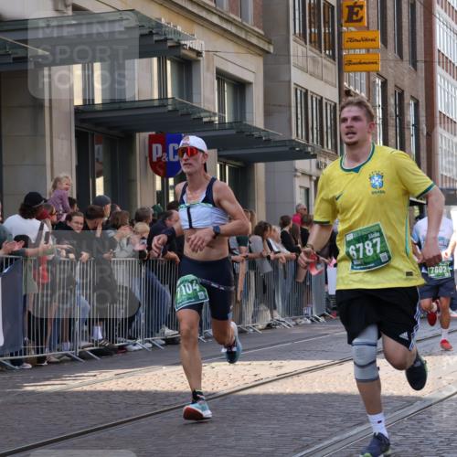 13.09.2026 - 21. swb-Marathon Bremen Strokosch-Dieckow http://msf.ph/oto/10322141 13.09.2026 13:18:28 Ziel 307, 465, 2324, 2948, 3631, 4120, 4413, 4642, 4916, 5277, 5867, 6787, 7104, 7163, 7245, 7602, 7791, 8540, 8743, 9327, 9833, 1146, 1419, 1872, 2055, 2260, 3458, 3634, 5292, 5307, 5460, 6152, 6293, 6294, 6818, 7491, 7731, 7954, 8094, 8404, 8872, 9019, 9134, 9275, 9609, 10065, 13150 meine-sportfotos.de
