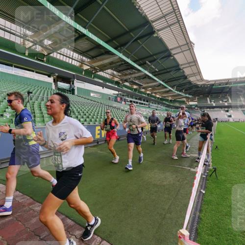 13.09.2026 - 21. swb-Marathon Bremen Michael Burmester http://msf.ph/oto/10322151 13.09.2026 13:23:02 Laufen im Stadion 128, 160, 211, 258, 324, 343, 351, 434, 533, 571, 609, 708, 851, 892, 1060, 1157, 1178, 1259, 1331, 1344, 1417, 1597, 1598, 1657, 1669, 1691, 1729, 1746, 1788, 1883, 2213, 2286, 2290, 2433, 2445, 2475, 2495, 2504, 2526, 2619, 2632, 2652, 2660, 2685, 2711, 2768, 2936, 2964, 2968, 2995, 3022, 3034, 3225, 3252, 3282, 3288, 3292, 3347, 3351, 3364, 3395, 3423, 3447, 3505, 3530, 3559, 3682, 3727, 3770, 3784, 3819, 4020, 4054, 4231, 4406, 4407, 4431, 4466, 4467, 4584, 1506 meine-sportfotos.de