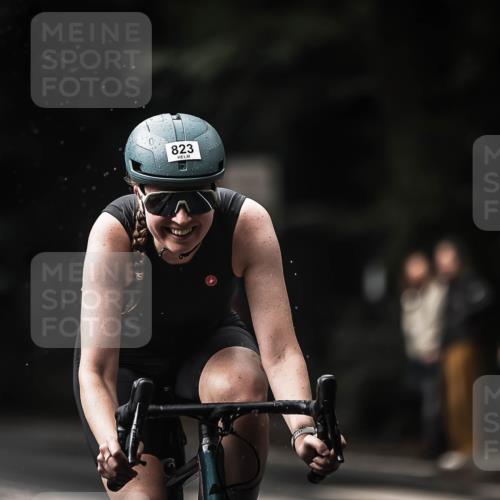 13.09.2026 - Stadtparktriathlon H.Heesch http://msf.ph/oto/10322172 13.09.2026 11:58:56 Radfahren 823 meine-sportfotos.de