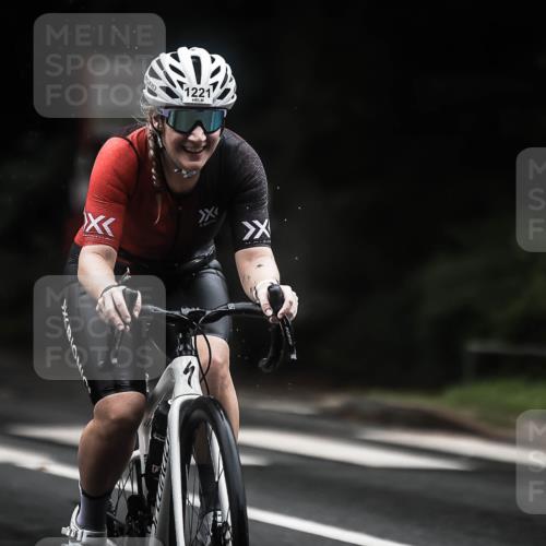 13.09.2026 - Stadtparktriathlon H.Heesch http://msf.ph/oto/10322197 13.09.2026 13:07:53 Radfahren 1221, 1249, 1400, 1428 meine-sportfotos.de