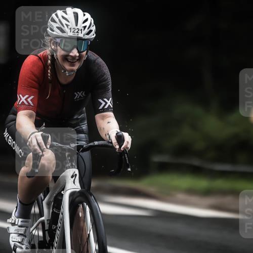 13.09.2026 - Stadtparktriathlon H.Heesch http://msf.ph/oto/10322205 13.09.2026 13:07:53 Radfahren 1221, 1249, 1400, 1428 meine-sportfotos.de