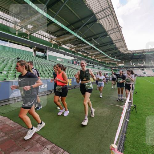 13.09.2026 - 21. swb-Marathon Bremen Michael Burmester http://msf.ph/oto/10322209 13.09.2026 13:23:11 Laufen im Stadion 128, 137, 160, 182, 211, 324, 343, 351, 434, 533, 571, 609, 708, 721, 743, 892, 1157, 1178, 1259, 1331, 1344, 1417, 1597, 1598, 1657, 1669, 1691, 1729, 1746, 1788, 1883, 2213, 2286, 2290, 2433, 2445, 2475, 2495, 2503, 2504, 2526, 2619, 2632, 2652, 2660, 2685, 2711, 2768, 2936, 2964, 2968, 3252, 3282, 3288, 3289, 3292, 3347, 3351, 3364, 3395, 3423, 3447, 3505, 3530, 3559, 3682, 3727, 3770, 3784, 3819, 4020, 4054, 4231, 4406, 4407, 4431, 4466, 4467, 4584, 1506 meine-sportfotos.de