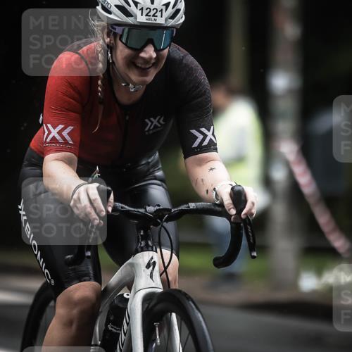 13.09.2026 - Stadtparktriathlon H.Heesch http://msf.ph/oto/10322217 13.09.2026 13:07:54 Radfahren 1221, 1249, 1400, 1418, 1428 meine-sportfotos.de