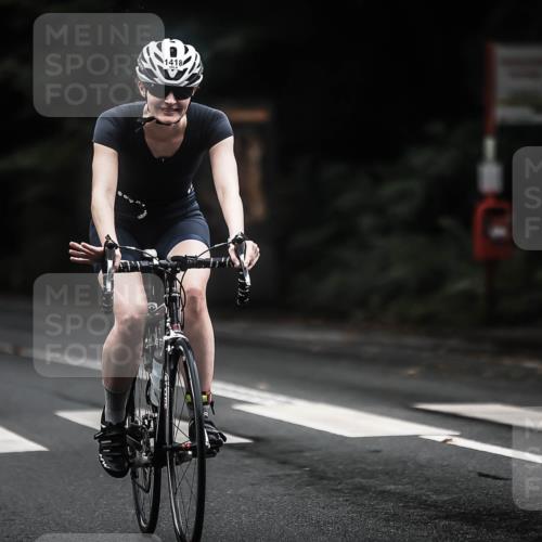 13.09.2026 - Stadtparktriathlon H.Heesch http://msf.ph/oto/10322274 13.09.2026 13:08:01 Radfahren 1303, 1400, 1418 meine-sportfotos.de