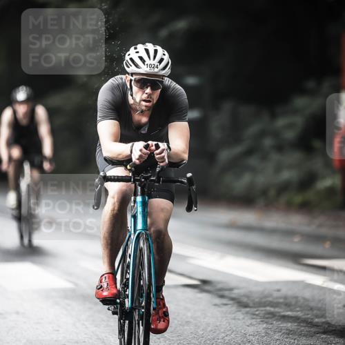 13.09.2026 - Stadtparktriathlon H.Heesch http://msf.ph/oto/10322279 13.09.2026 11:59:09 Radfahren 878, 903, 911, 955, 998, 1007, 1024 meine-sportfotos.de