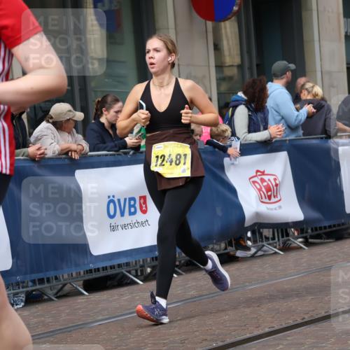 13.09.2026 - 21. swb-Marathon Bremen Strokosch-Dieckow http://msf.ph/oto/10322315 13.09.2026 10:59:28 Ziel 10147, 10175, 10236, 10355, 10669, 10691, 10867, 10928, 10929, 11054, 11056, 11089, 11194, 11419, 11427, 11501, 11594, 11637, 11803, 11879, 11904, 12138, 12238, 12239, 12242, 12243, 12388, 12480, 12527, 10147, 10377, 10492, 10668, 10745, 10922, 11086, 11125, 11151, 11207, 11301, 11302, 11500, 11519, 11873, 12118, 12200, 12267, 12295, 12481, 12537, 12541 meine-sportfotos.de