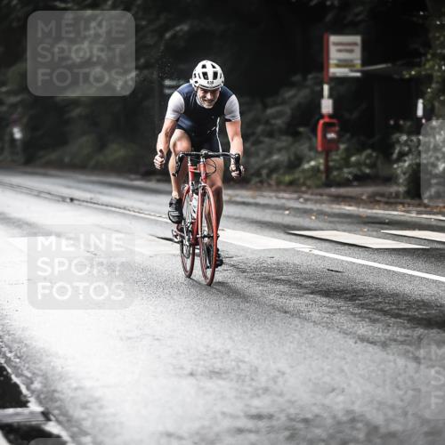 13.09.2026 - Stadtparktriathlon H.Heesch http://msf.ph/oto/10322337 13.09.2026 11:59:27 Radfahren 830, 902, 957, 1035, 1066 meine-sportfotos.de