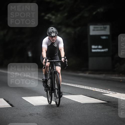13.09.2026 - Stadtparktriathlon H.Heesch http://msf.ph/oto/10322347 13.09.2026 13:08:11 Radfahren 1228, 1282, 1285, 1307, 1422 meine-sportfotos.de