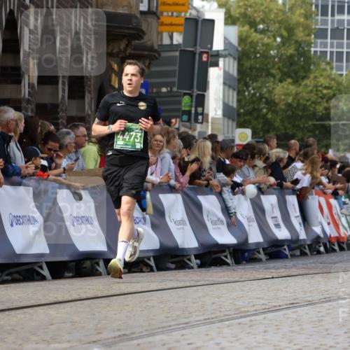 13.09.2026 - 21. swb-Marathon Bremen Strokosch-Dieckow http://msf.ph/oto/10322358 13.09.2026 13:09:31 Ziel 1241, 2287, 2291, 2909, 4384, 4895, 4898, 5383, 7262, 8120, 8830, 9866, 9904, 10044, 195, 2750, 4473, 4782, 9241 meine-sportfotos.de